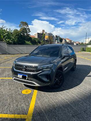 VOLKSWAGEN TAOS 1.4 250 TSI TOTAL FLEX COMFORTLINE AUTOMÁTICO